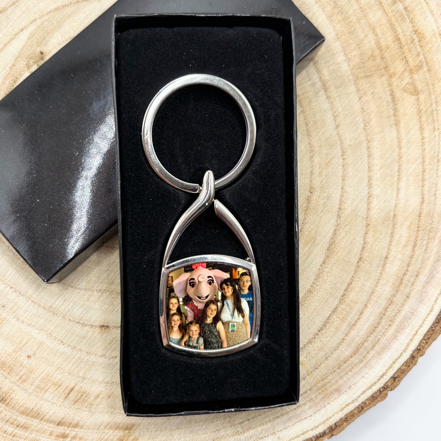 Swirl top square metal photo keyring