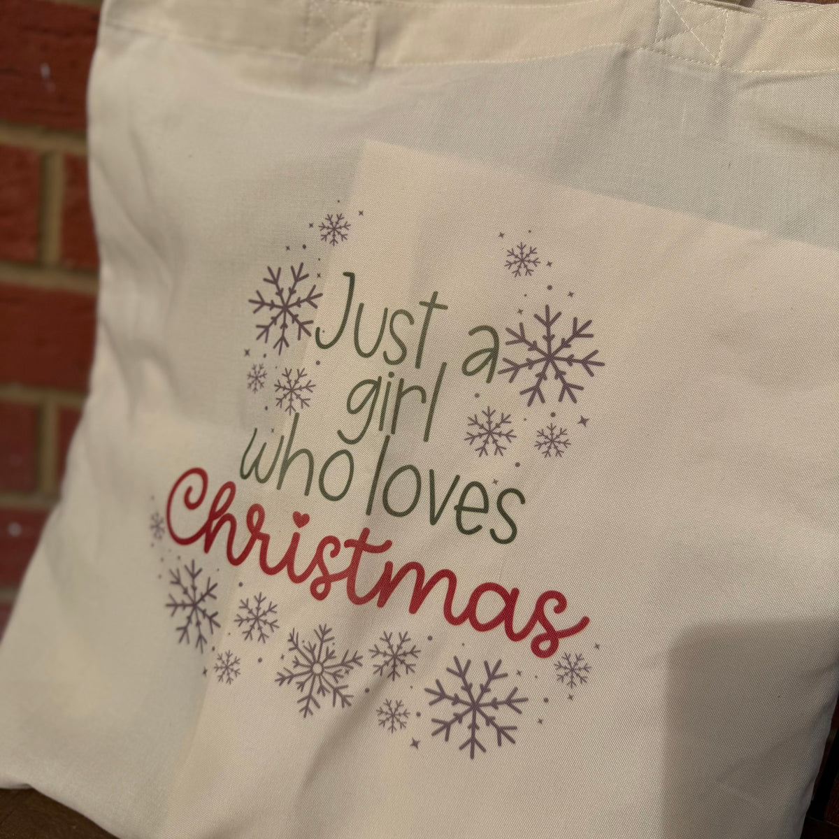 Girl who loves Christmas | Tote Bag | Shopping | Gift idea | Christmas gift